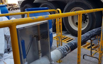 Material flow monitoring for truck unloading efficiency